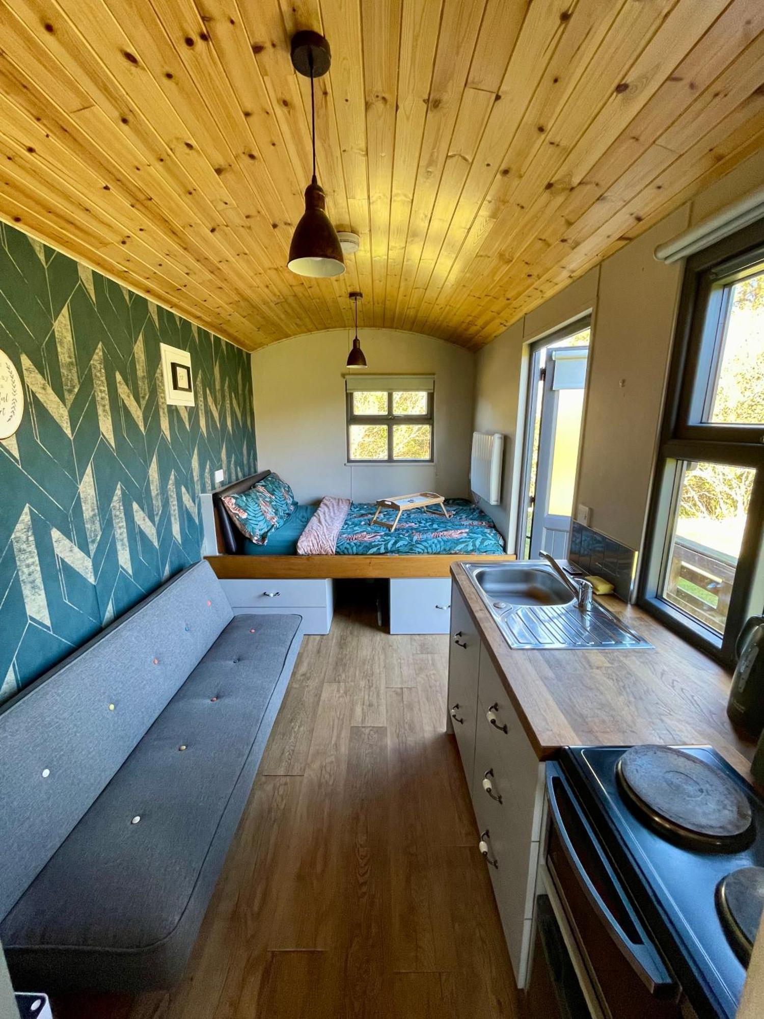班特里 Stepping Stones Glamping Little Red酒店 外观 照片